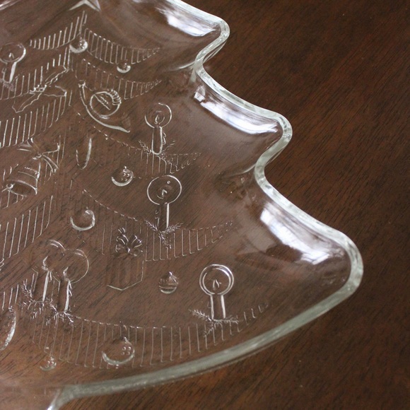 Christmas Tree Clear Glass Platter - Picture 4 of 5